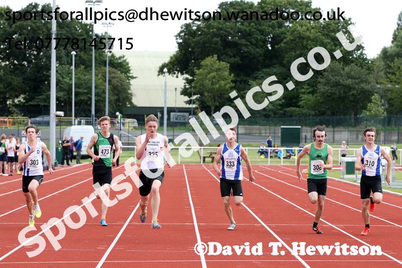 Mens under-17s 200 metres, Northern Under-13s, U-15s and 17s Championships. Photo: David T. Hewitson/Sports for All Pics